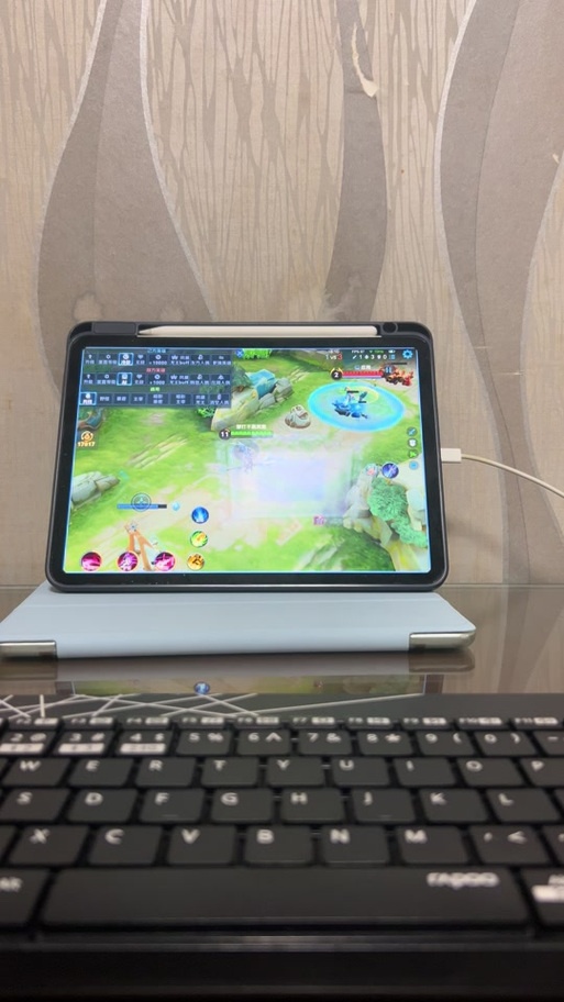 ipad可以用键盘控制打王者吗